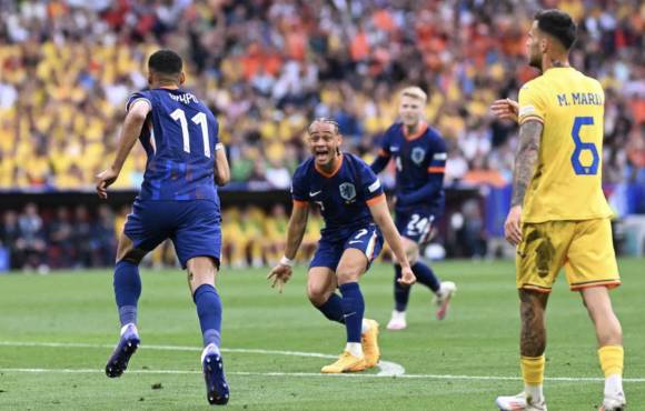 Holanda vence Romênia e aguarda adversário na Euro